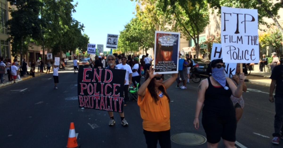 Protesters Gather In Front Of Sacramento County Jail In Solidarity With Ferguson Cbs Sacramento 5906