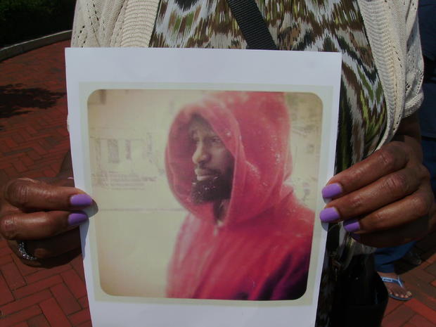 Mother of Abdul Kamal, killed by Irvington police, plans march 