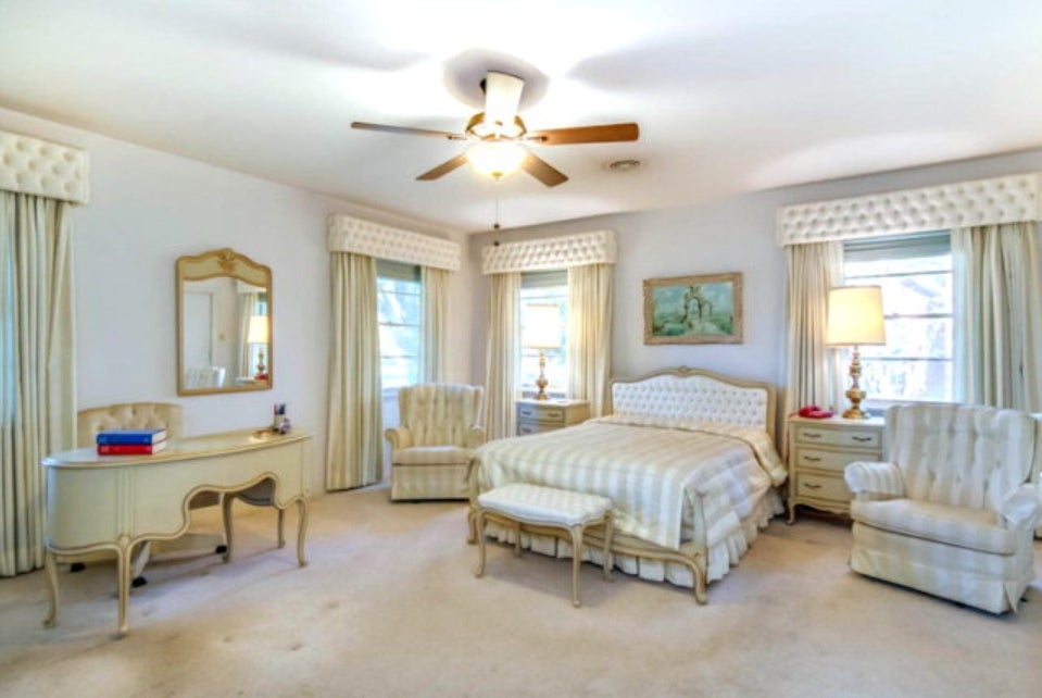 8 remarkably retro "time capsule" homes