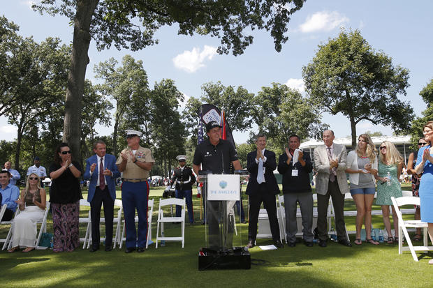phil-mickelson-at-the-barclays-military-appreciation-day-ceremony.jpg 