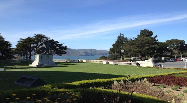 Balustrade Lawn at Legion of Honor, San Francisco (Credit, Laurie Jo Miler Farr) 