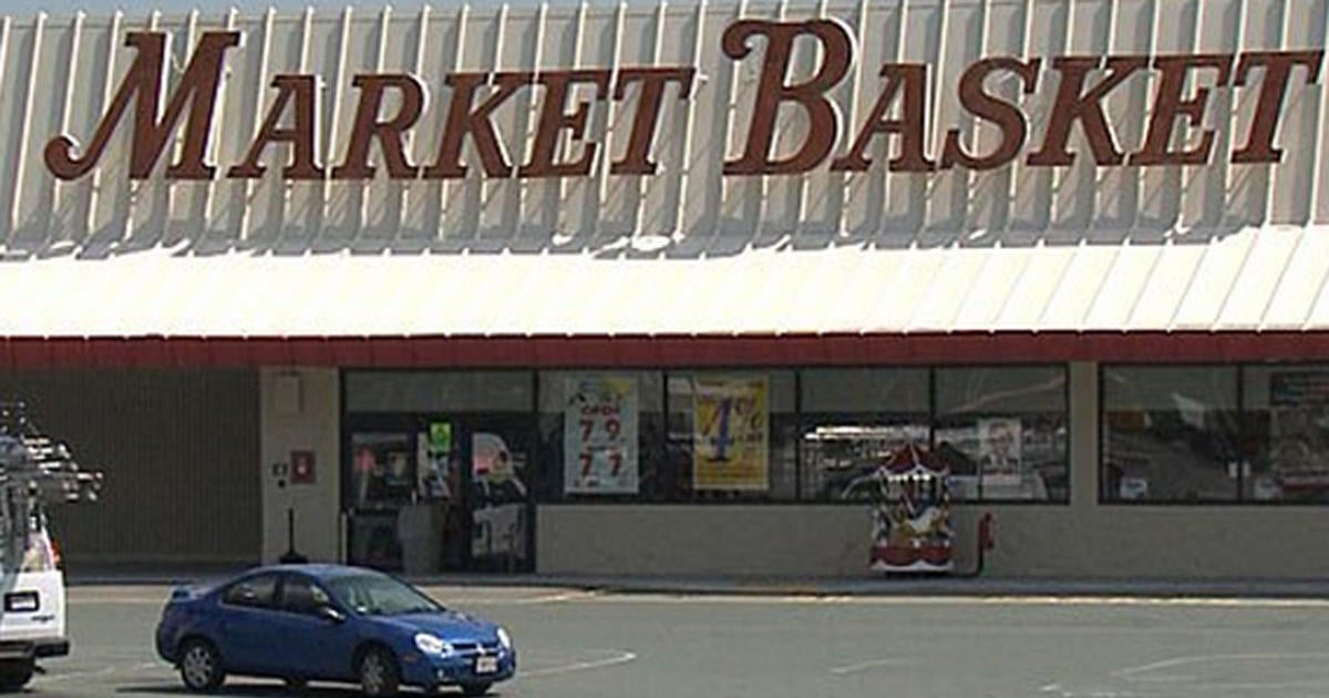 Deal reached to end turmoil at Market Basket - CBS News