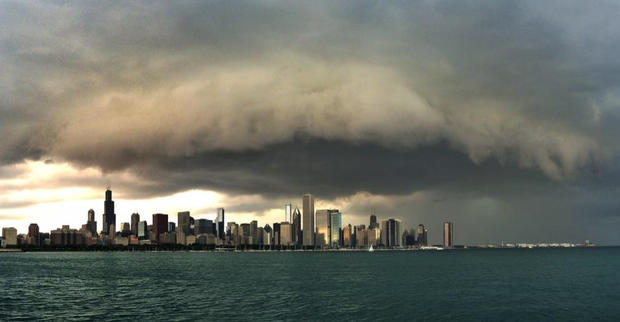 Storms Roll Into Chicago September 5, 2014 