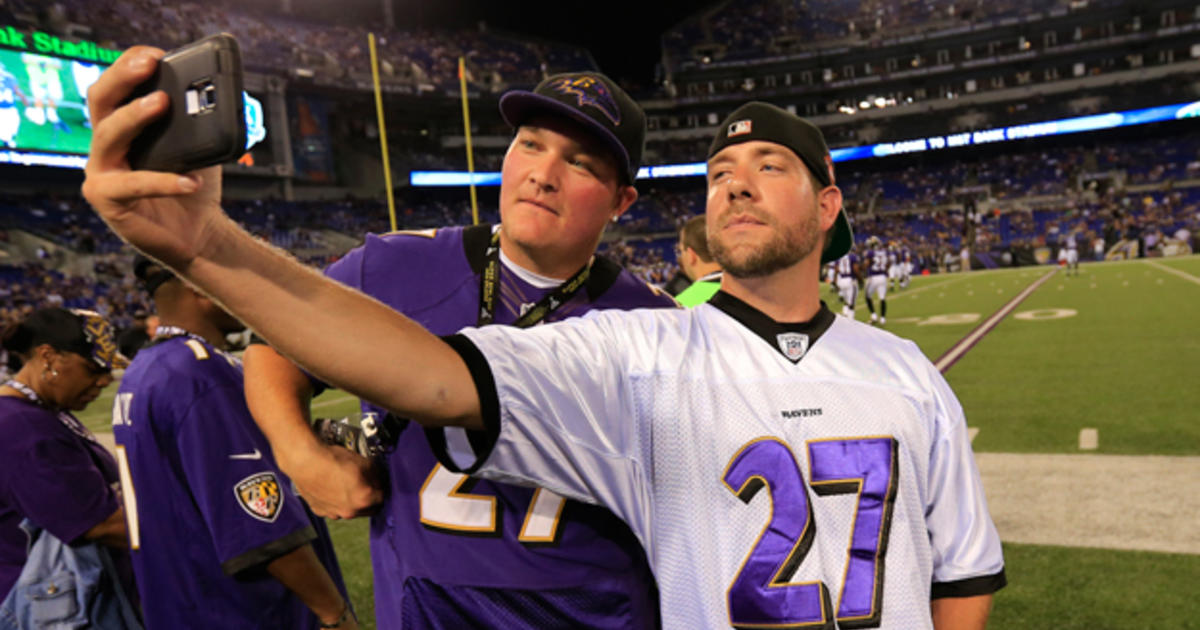 Ravens Fans, Men And Women, Wear Jerseys In Support Of Ray Rice