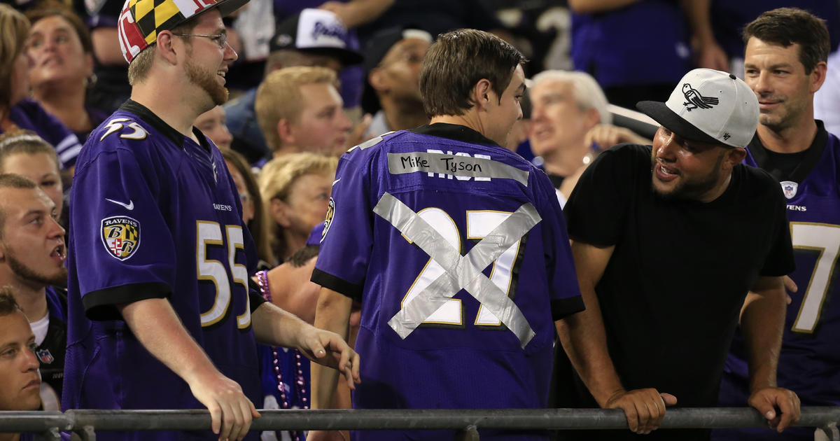 Baltimore Ravens fans still support Ray Rice and proudly wear his jersey