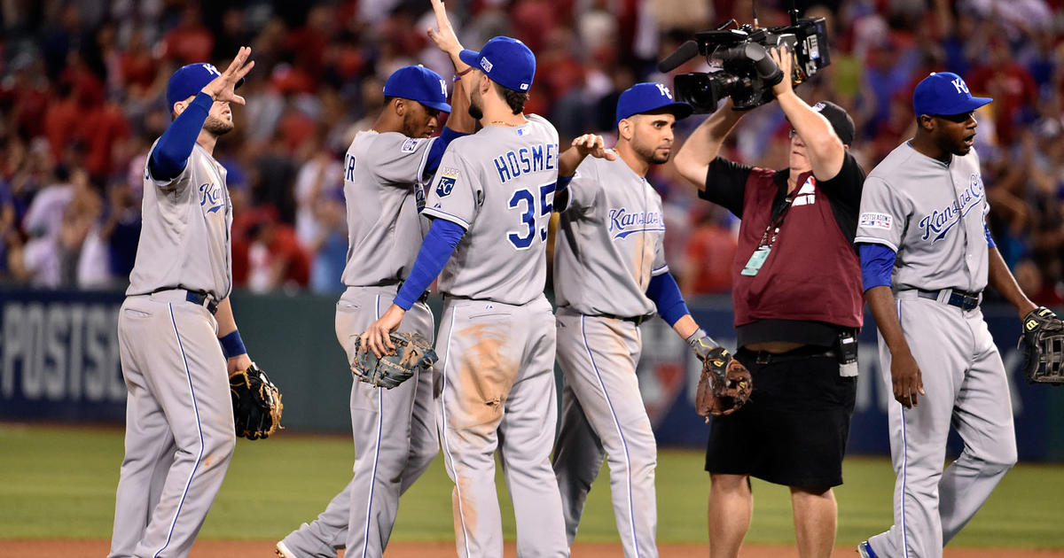 Royals Beat Angels 41 In 11 Innings, Take 20 ALDS Lead CBS Chicago