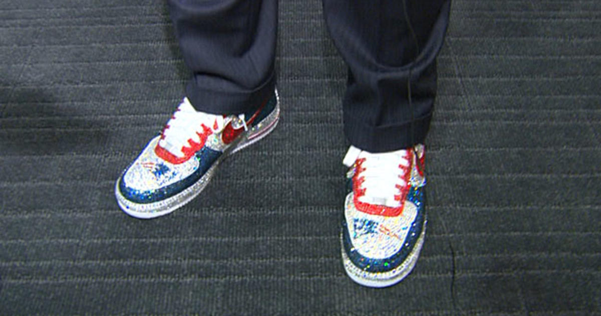 Robert Kraft Shows Off Shiny Patriots Sneakers - CBS Boston