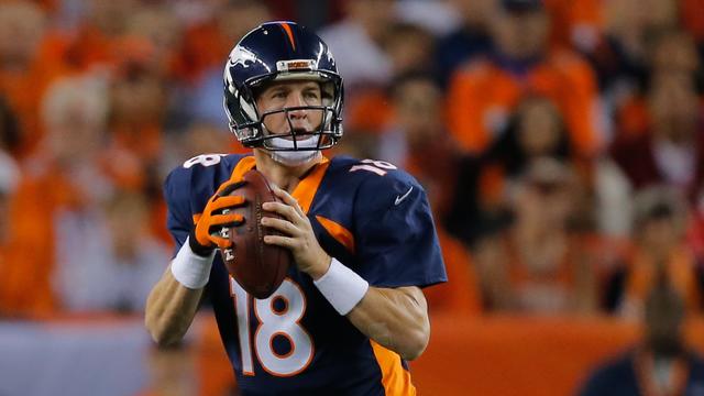 Manning sets TD passes record