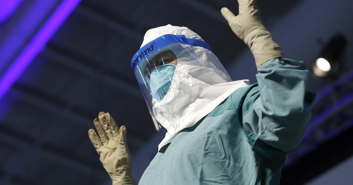 The latest on the Ebola crisis - CBS News
