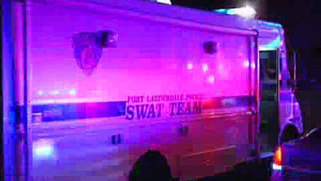 swat-team-truck.jpg 