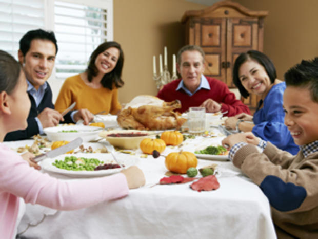 family thanksgiving dinner thinkstock 