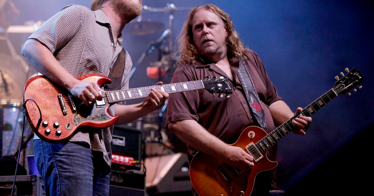 The Allman Brothers Band playing final show - CBS News