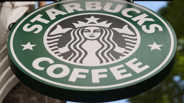 starbucks.jpg 