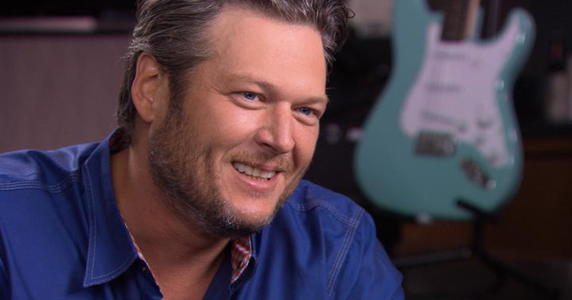 chew tobacco spit blake shelton Blake Shelton's love of country