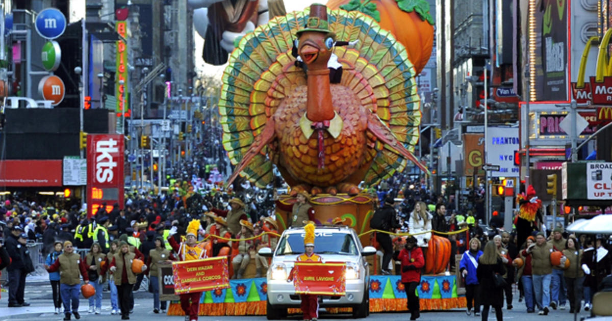 Navigating The Detroit Thanksgiving Day Parade [Street Closures] CBS