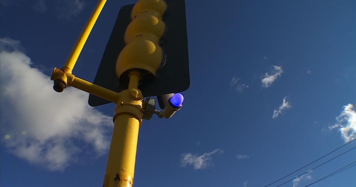 Good Question: What Are Those Blue Traffic Lights? - CBS Minnesota