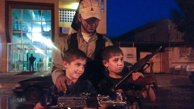 isis child soldiers 