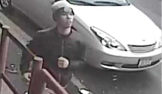 Queens forcible touching suspect 