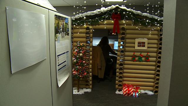 w-holiday-cubicles.jpg 