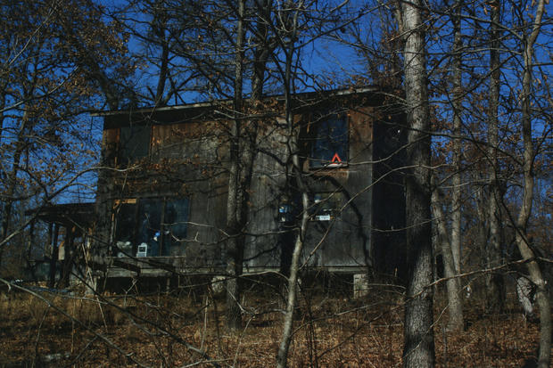 levikinghouse-exterior.jpg 