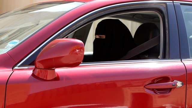 Saudi woman driving 