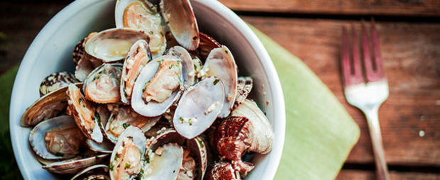 clams seafood 610 header 