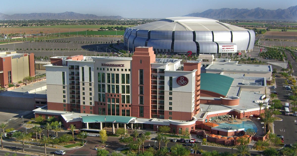 AZ spent $2.1 million on golf, Super Bowl tickets to woo CEOs. It may be  unconstitutional.