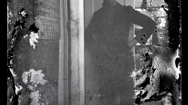 Restoring explorers' Antarctic huts 