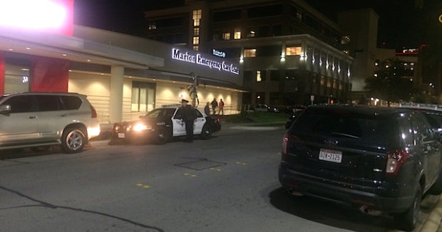 Police officer wounded, suspect killed in Fort Worth shooting - CBS News