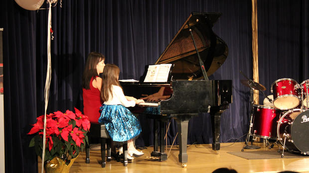 music piano class school 