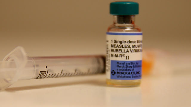 measles-vaccine-462420488.jpg 