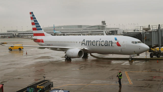 american-airlines-jet.jpg 