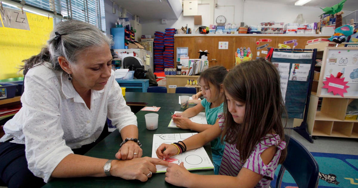 California far ahead of nation in growth of charter schools - CBS News