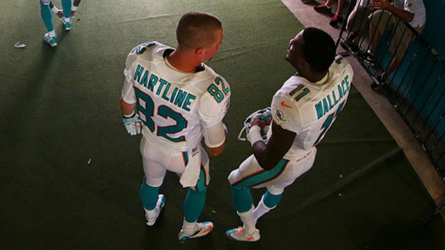 brian-hartline-and-mike-wallace.jpg 