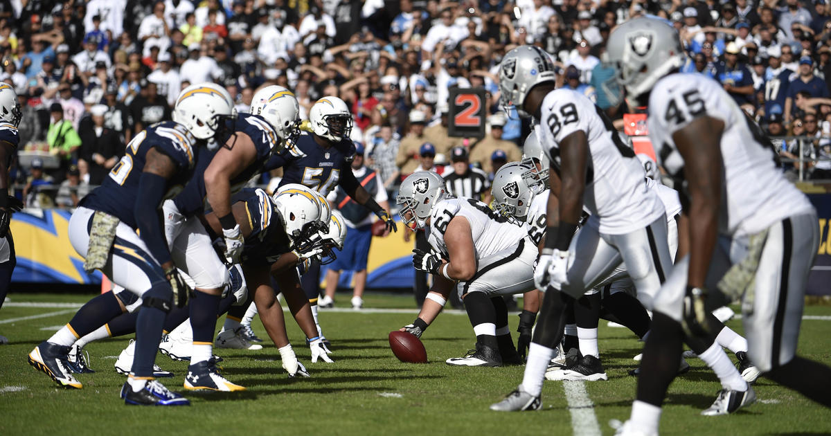 NFL rivals Oakland Raiders and San Diego Chargers plan possible shared Los  Angeles-area home - CBS News