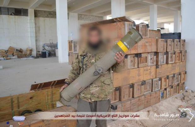 An unverified image posted to Twitter on March 2, 2015 purports to show an al-Nusra Front militant holding a TOW anti-tank missile system 