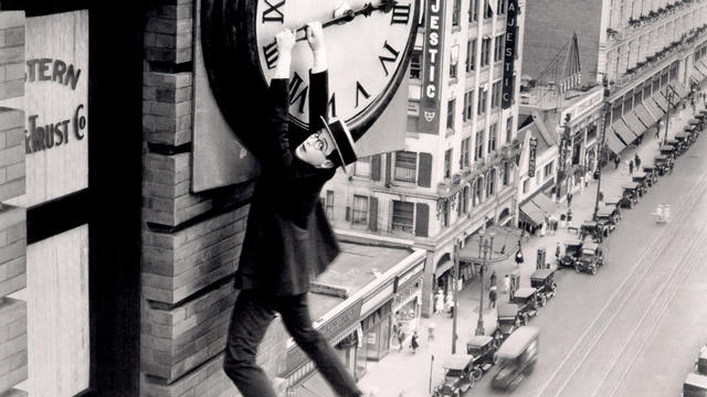 harold-lloyd-safety-last-1923-a.jpg 