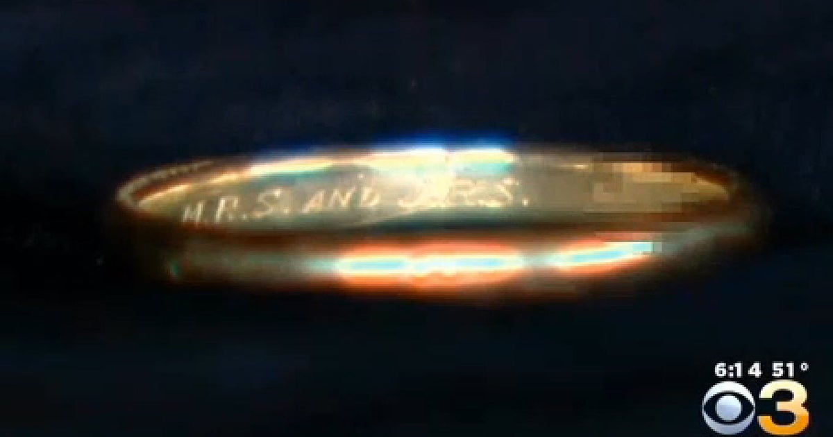 Finder of lost 60-year wedding ring seeking owner - CBS News