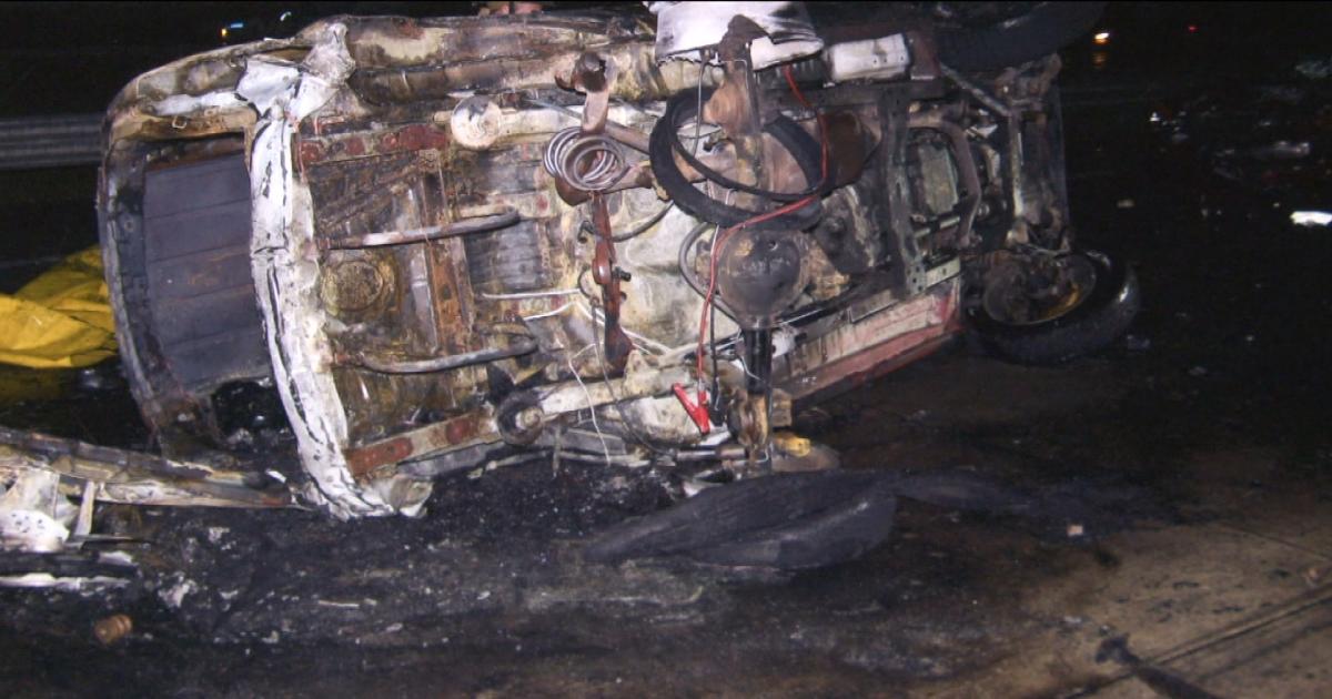 Chrysler, Jeep recall from gas tank fires still raising safety concerns -  CBS News