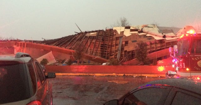 At least 1 person killed, others hurt in Oklahoma tornadoes - CBS News