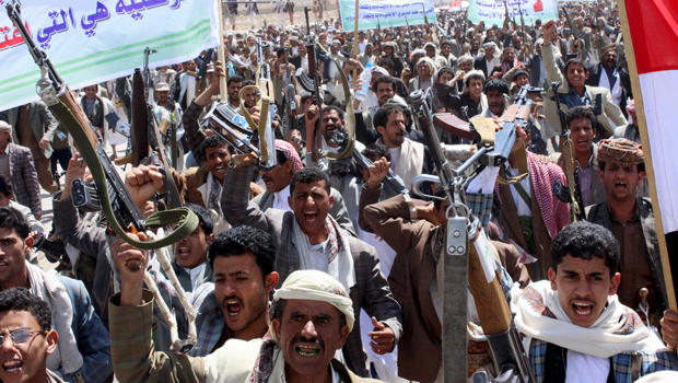 Followers of the Houthi movement demonstrate in Yemen's northwestern city of Saada March 26, 2015. 