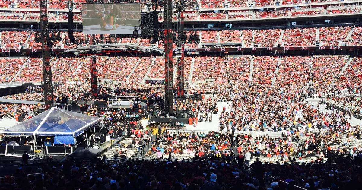 Highest-Grossing WrestleMania Ever Sets Levi's Stadium Attendance Record -  CBS San Francisco