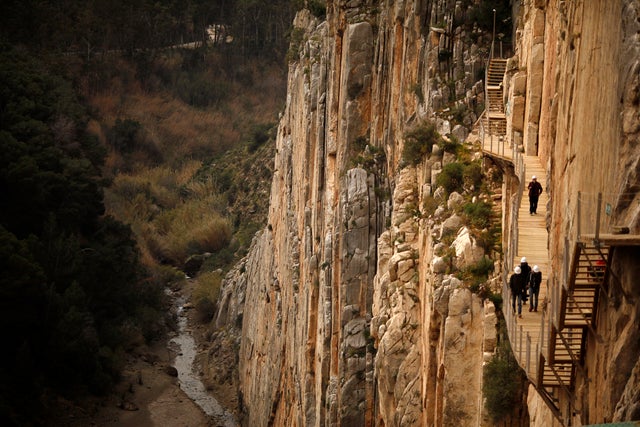 spain-scariest-pathway-reopensreutersrtr4tg1t.jpg 