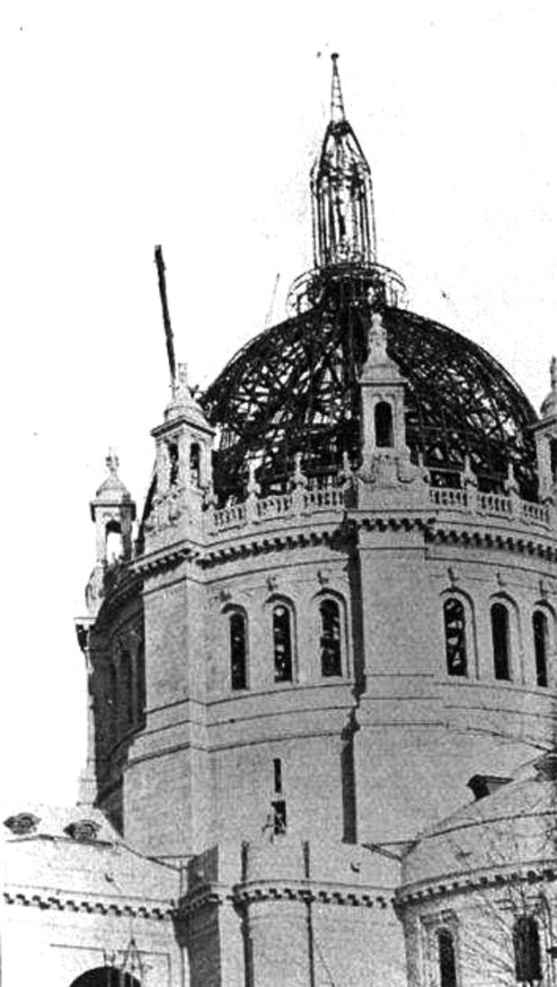 16-construction-copper-dome-ca-1914.jpg 