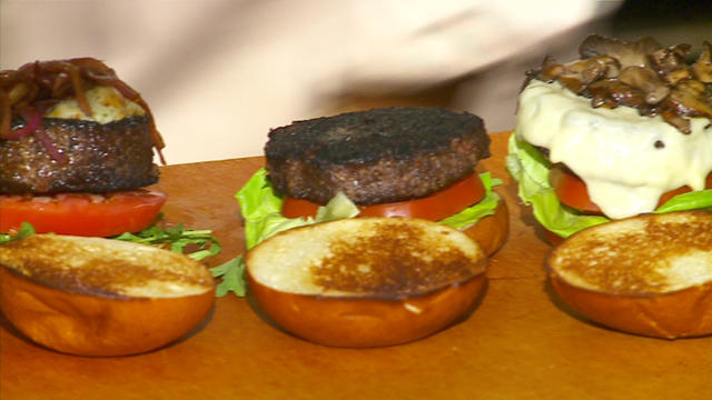 the-capital-grille-burgers-wagyu-beef.jpg 
