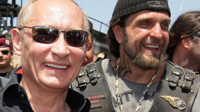 putinbikers475583115.jpg 