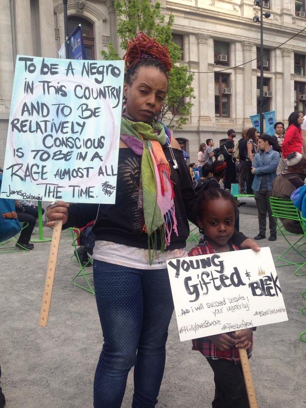 efi-green-wanted-to-bring-her-son-to-the-demonstration.jpg 
