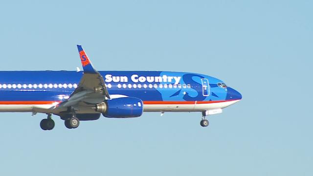sun-country-airlines.jpg 