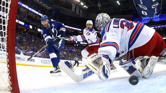 rangers-lightning-game-3.jpg 