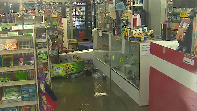 flooded-store.jpg 